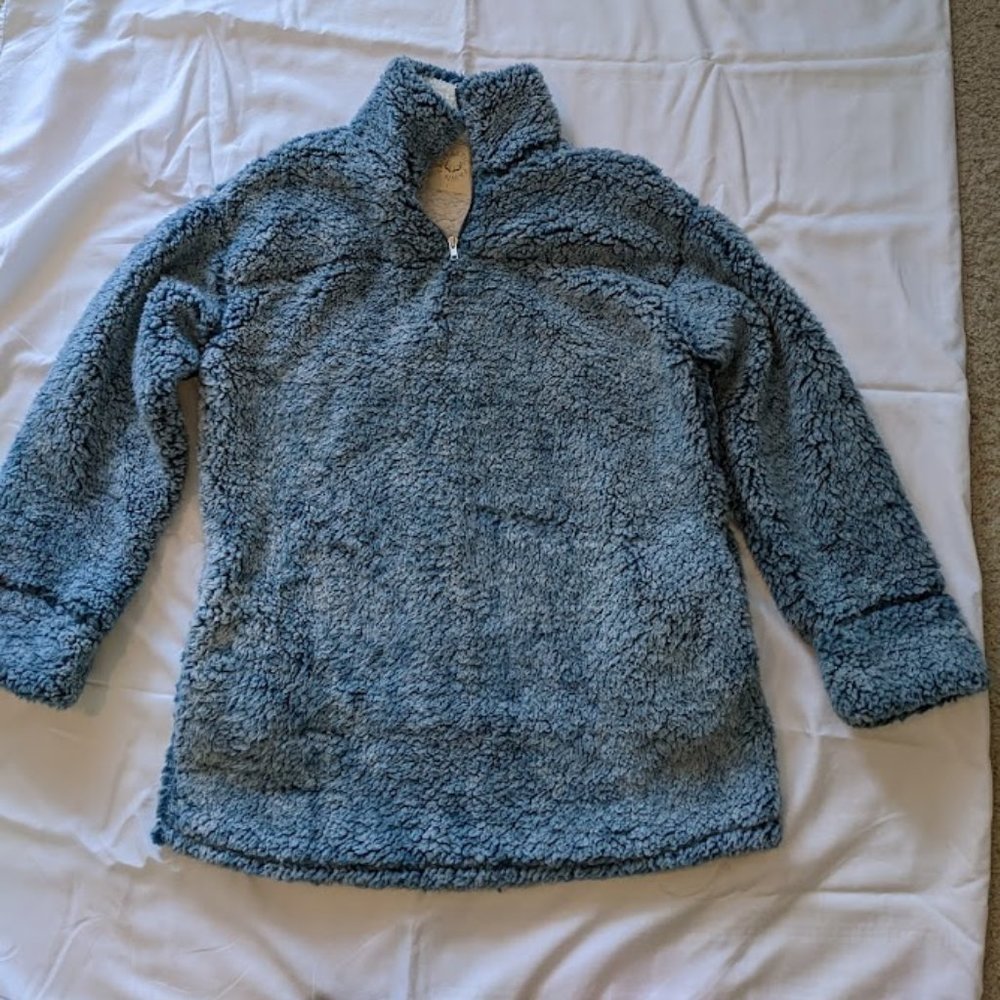Soft pullover fleece- Never worn